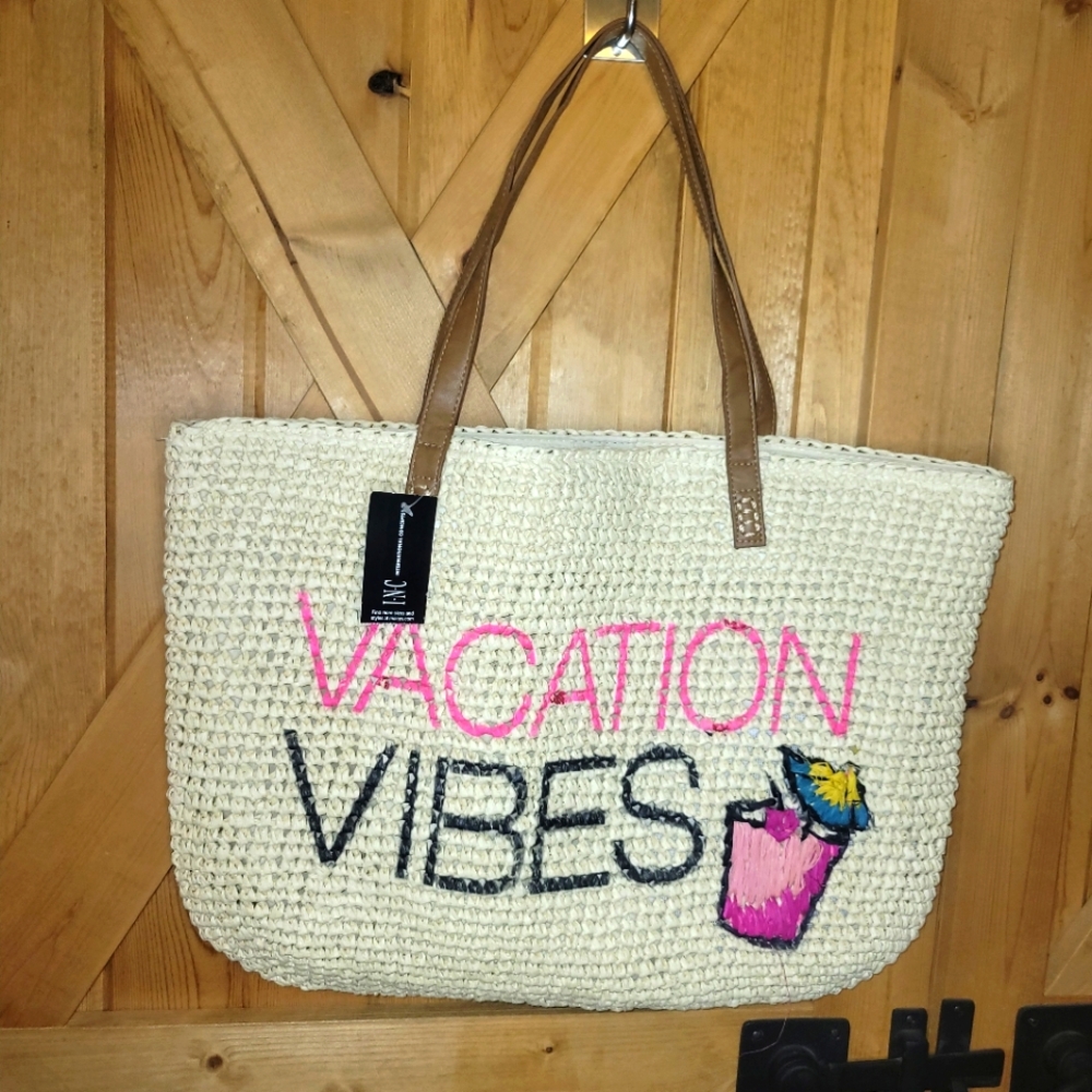 Vaction vibes INC beach bag Tote Nwt